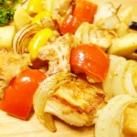 鶏肉と野菜の酒粕串焼き