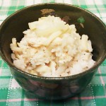 塩糀で作るタケノコご飯