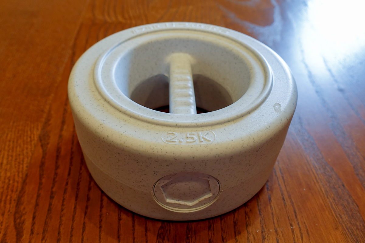 味噌作りの道具：重石