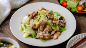 豚こま肉とキャベツの旨塩炒め