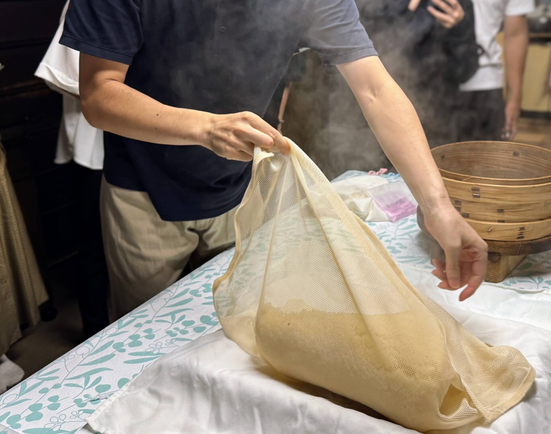 麹づくり蒸し